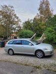 Toyota Avensis med 2or