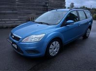 Ford Focus Kombi 1.8 Flexifuel Titanium Trendpaket