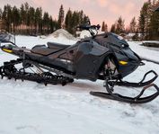 Ski-Doo SUMMIT EXPERT 850 E-TEC 