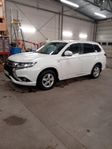 Mitsubishi Outlander PHEV 4WD 2018