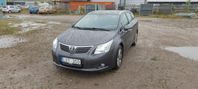 Toyota Avensis Kombi 2.2 D 6vxl manuell 2009