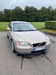 Volvo S60 2.5T Kinetic Euro 4.  2005 års modell 