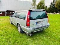 Volvo V70 2.5 T AWD