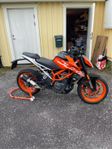 KTM 390 Duke