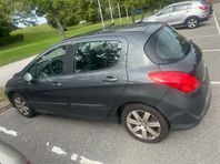 Peugeot 308 5-dörrar 1.6 THP (panorama)