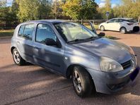 Renault Clio 5-dörrars Halvkombi 1.2 Euro 4