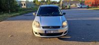 Ford Fiesta 5-dörrar 1.3 Euro 4