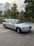 Volvo V70 2.4 