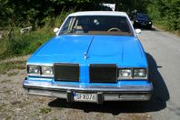 Oldsmobile Cutlass Supreme Hardtop Coupé 5.0 V8