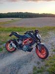 Ktm duke 125