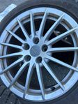 Audi  A5 Original fälgar med.dubbdäck Goodyear 225/50/17 