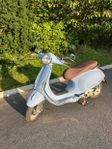 Vespa Primavera 2017