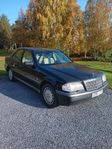 Mercedes-Benz C 180 Elegance