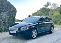 Volvo V50 170hk - Kamrem bytt, R-design hjul, Nybes & Nyserv