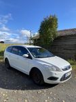 Ford Focus Kombi 1.8 Flexifuel Titanium, Trend Euro 4