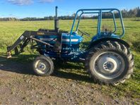 Ford 3000 med lastare