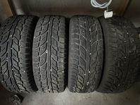 Kia Vinterdäck friktion 245/70R16