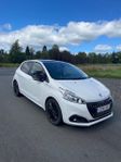 Peugeot 208 1.2 VTi Euro6, Panorama, Nyservad,  kamrem bytt