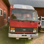 Ford Cargo hästlastbil