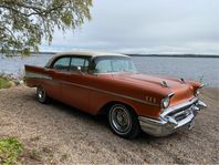 Chevrolet 1957 Bel Air Sport Sedan 350 Crate Th 700 Aut.