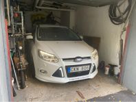 Ford Focus Kombi 2.0 TDCi Powershift Titanium Euro 5