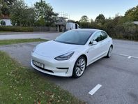 Tesla Model 3 Long Range AWD, 19", drag, V-hjul, mattor