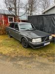 Volvo 244 240 4-door 2.3 GL