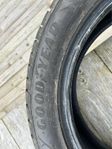 4st odubbade däck 235/50 R19 103T