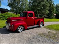 Ford F-1 pickup