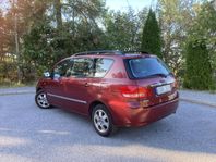 Toyota Avensis Verso 2.0 VVT-i