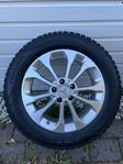 17" Original Mercedes Benz GLA / GLB fälgar & däck (nyskick)