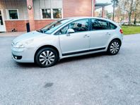 Citroën C4 1.6 vvt nybes och skatta välv.