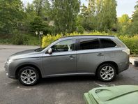 Mitsubishi Outlander PHEV CVT Comfort Euro 5 nybes U:A