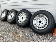 Ford Transit, Bridgestone dubbdäck. 9 mm