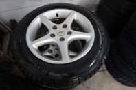 Vinter hjul  opel astra lm fälgar pirelli dubb 185 65 15