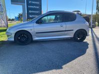 Peugeot 206 3-dörrar 2.0 GTi