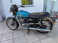 Suzuki GT 250 1977