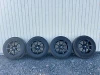 Vinterdäck Goodyear UltraGrip Ice 1+IT Alisia Gloss Black 16