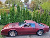 Chevrolet Camaro IROC-Z 5.7 V8 TPI Hydra-Matic