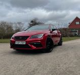 Seat Leon Cupra ST, cockpit, beats, steg 2 milltek