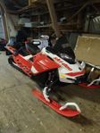 Skidoo Backcountry 850 XRS 154"