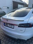 Tesla Model S P85