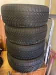 Odubbade Vinterdäck Goodyear  225/55R17 101T