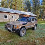 Jeep Cherokee 5-dörrar 4.0 4WD