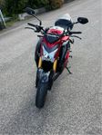 Suzuki Gsx 1000 s