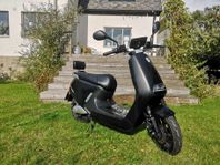 Yadea G5 elmoped