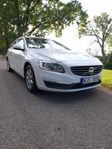 Volvo V60 T3 - servad -facelift - parkeringsvärmare