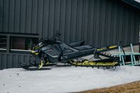 Ski-Doo Summit X 154 850 -17