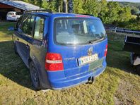 Volkswagen Touran 1.6 FSI Trendline Euro 4