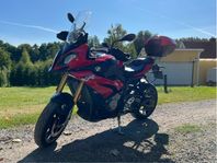 BMW S 1000 XR | Låg mil | Nyligen servad | Topbox och väskor